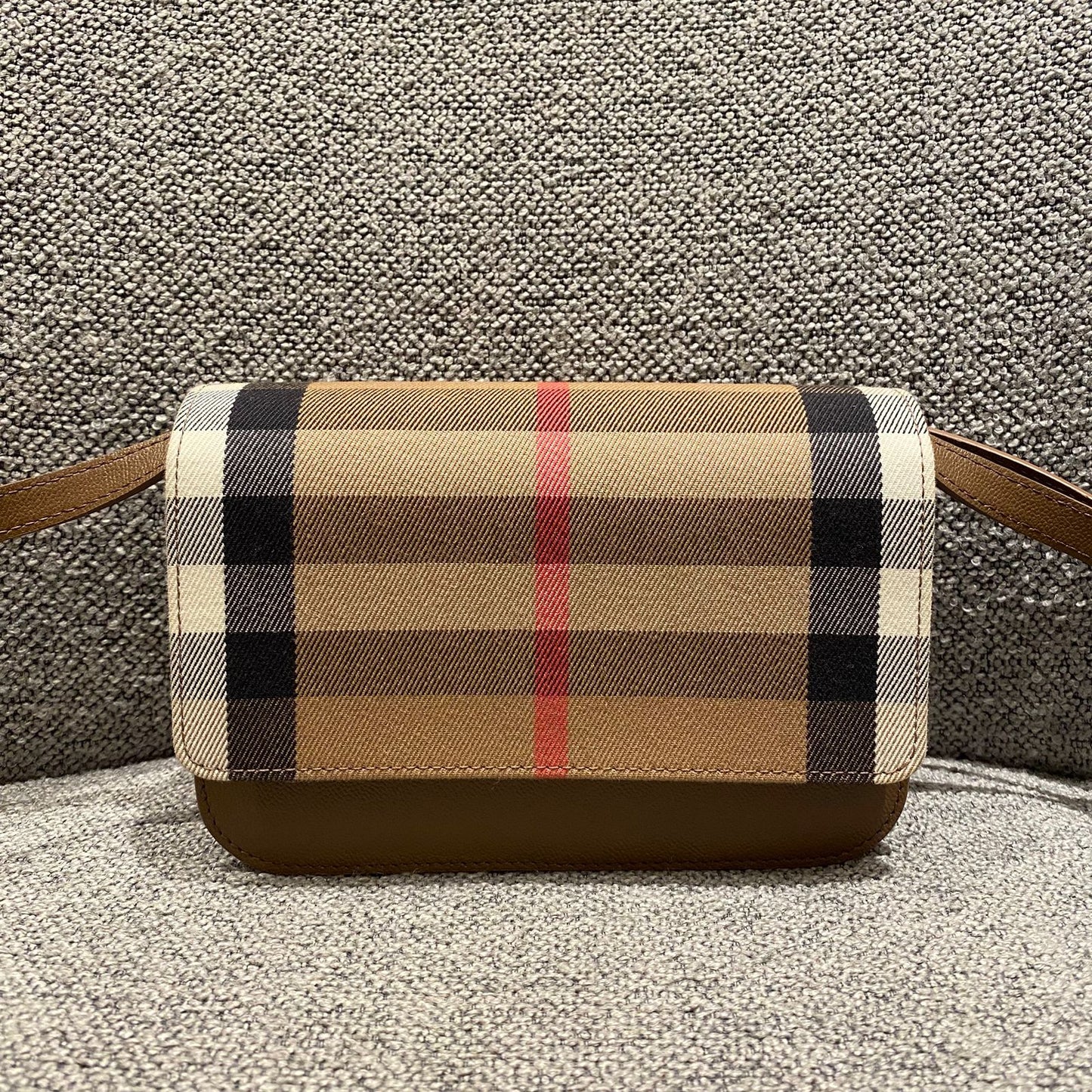 Burberry Madison Mx Crossbody Bag Size 19x7x13