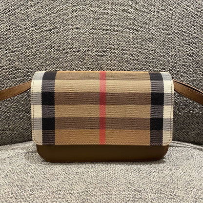 Burberry Madison Mx Crossbody Bag Size 19x7x13