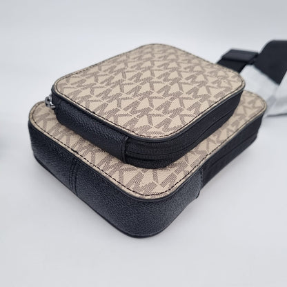 Michael Kors Cooper Phone Wallet Xbody Black Size 12x6x19