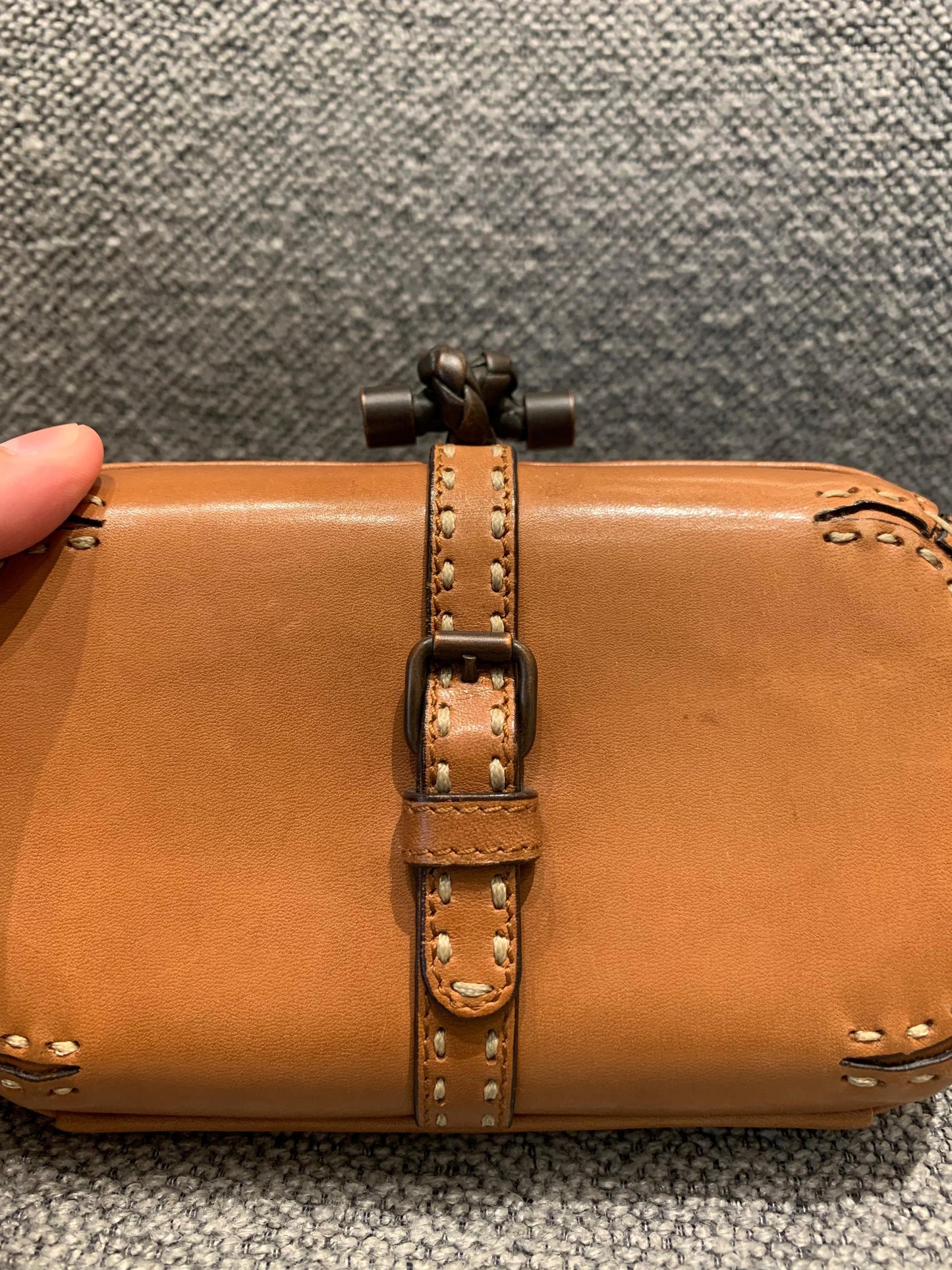 Bottega Veneta Brown Leather Stitched Pocket Knot Clutch Size 15x5x9