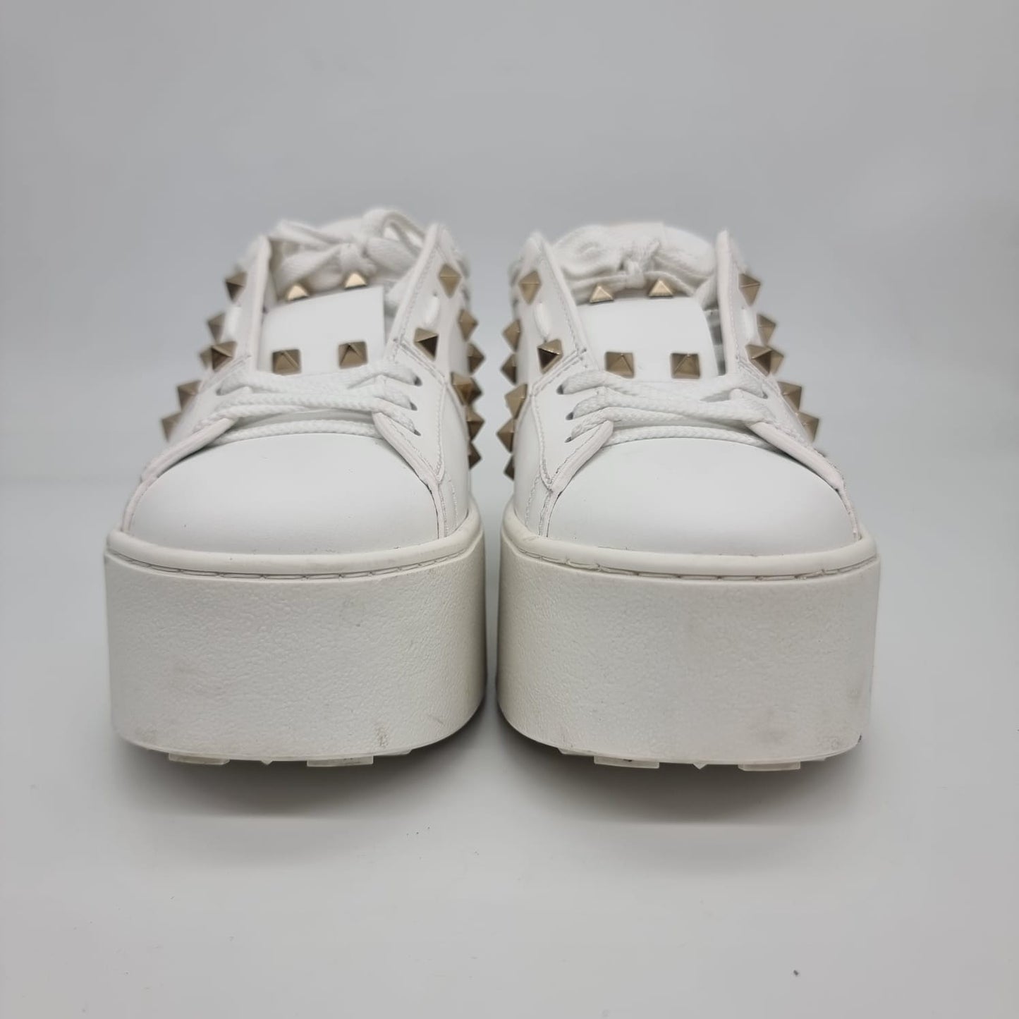 Valentino Sneakers Rockstud size 38 insole 24