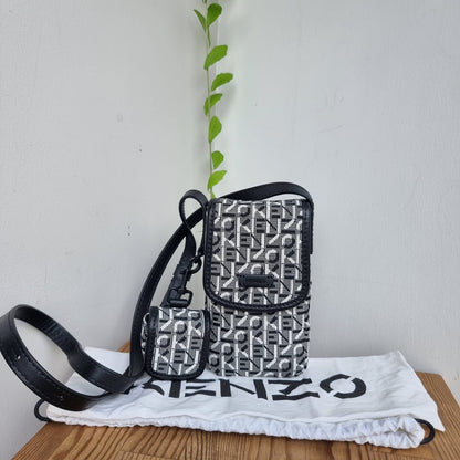 Kenzo Monogram Jacquard Phone Holder Black Size 9x16