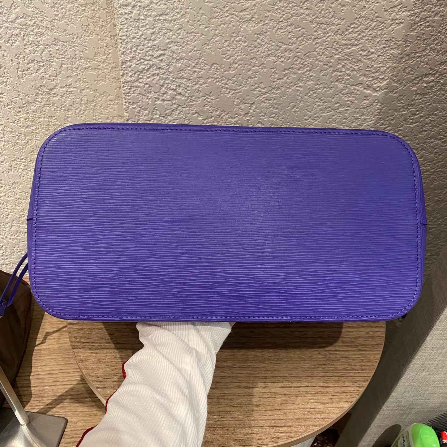 Louis Vuitton Neverfull MM Epi Leather Purple 2013 Size 32x16x30