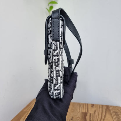 Kenzo Monogram Jacquard Phone Holder Black Size 9x16