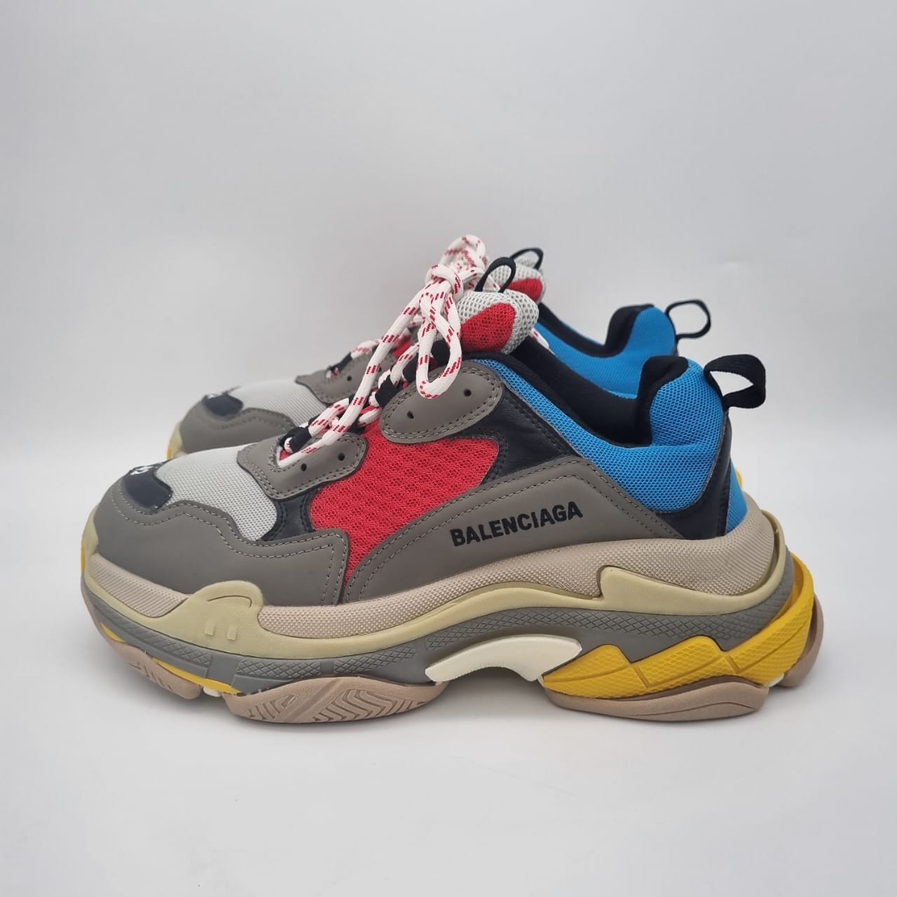 Balenciaga Triple S Snaeakers Multicolor Size 42/29