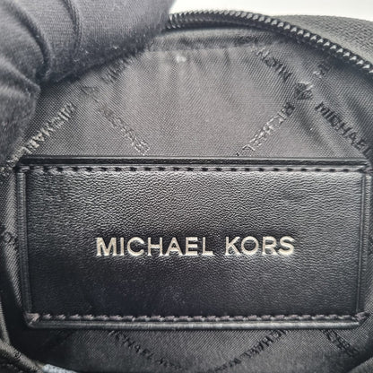 Michael Kors Cooper Phone Wallet Xbody Black Size 12x6x19