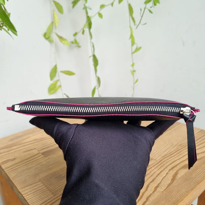 Louis Vuitton Felice Epi Leather Black 2018 Size 21x3x13