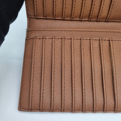 Michael Kors Jet Set Travel Trifold Wallet Brown Size 18x11