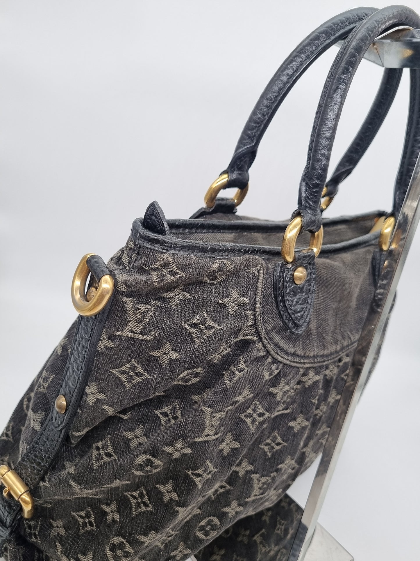 Louis Vuitton Neo Cabby Monogram Black Denim 2008 Size 44x11s35