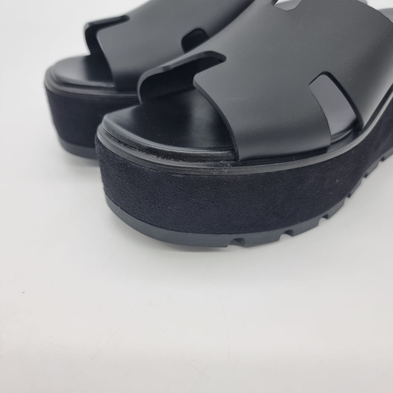 Hermes Eze Wedges Sandal Black Size 38/24.5