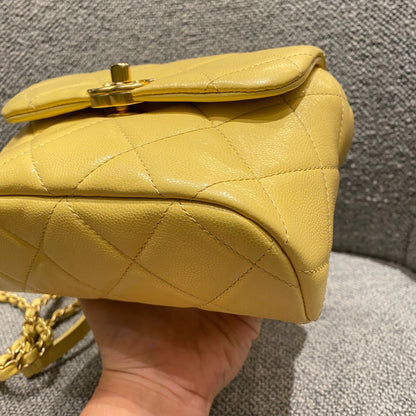 Chanel 22P Seasonal Square Mini In Light Yellow Caviar GHW CHIP Size 17x7x13