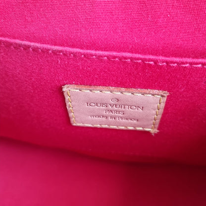 Louis Vuitton Vernish Biscayne Bay PM Shoulder Bag Red 2004 Size 31x8x18