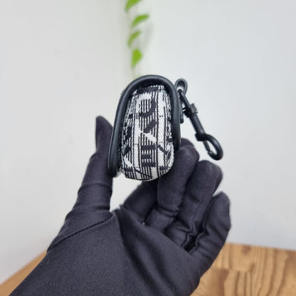 Kenzo Monogram Jacquard Phone Holder Black Size 9x16