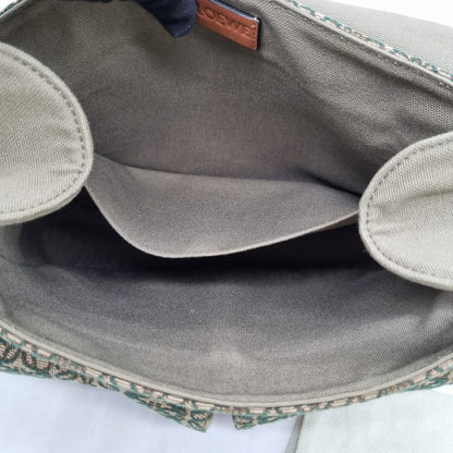 Loewe Messenger Bag Logo Canvas Etoupe 2021 Size 26x8x23