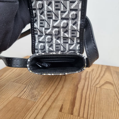 Kenzo Monogram Jacquard Phone Holder Black Size 9x16