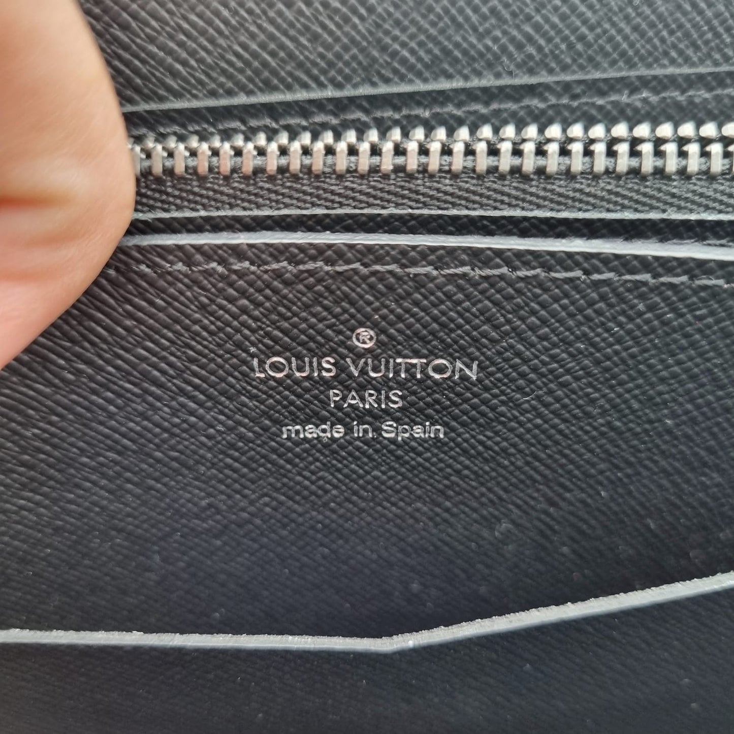 Louis Vuitton Monogram Eclipse Pochette Volga Black 2017 Size 23x14