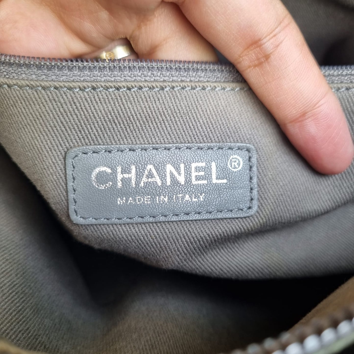 Chanel Boy Shopping Tote Patent Black #16 Size 33x12x25