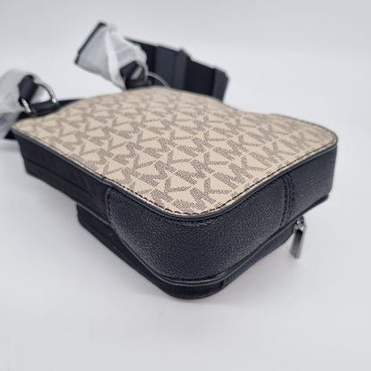 Michael Kors Cooper Phone Wallet Xbody Black Size 12x6x19