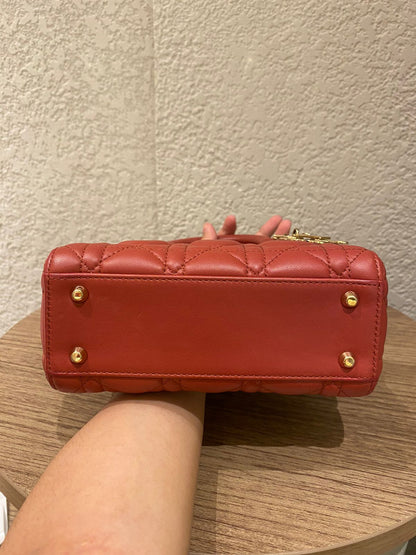 Dior Lady Dior Mini Lambskin Coral SHW 2019 Size 17x8x14