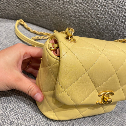 Chanel 22P Seasonal Square Mini In Light Yellow Caviar GHW CHIP Size 17x7x13