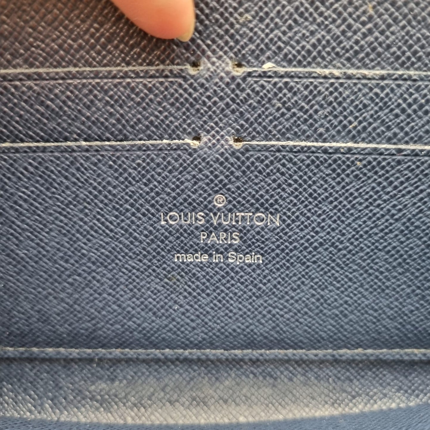 Louis Vuitton Epi Long Wallet Navy 2014 Size 20x11