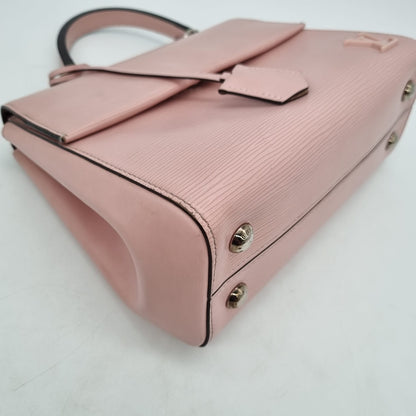 Louis Vuitton Cluny BB Epi Leather Pink Poudre 2015 Size 26x10x20
