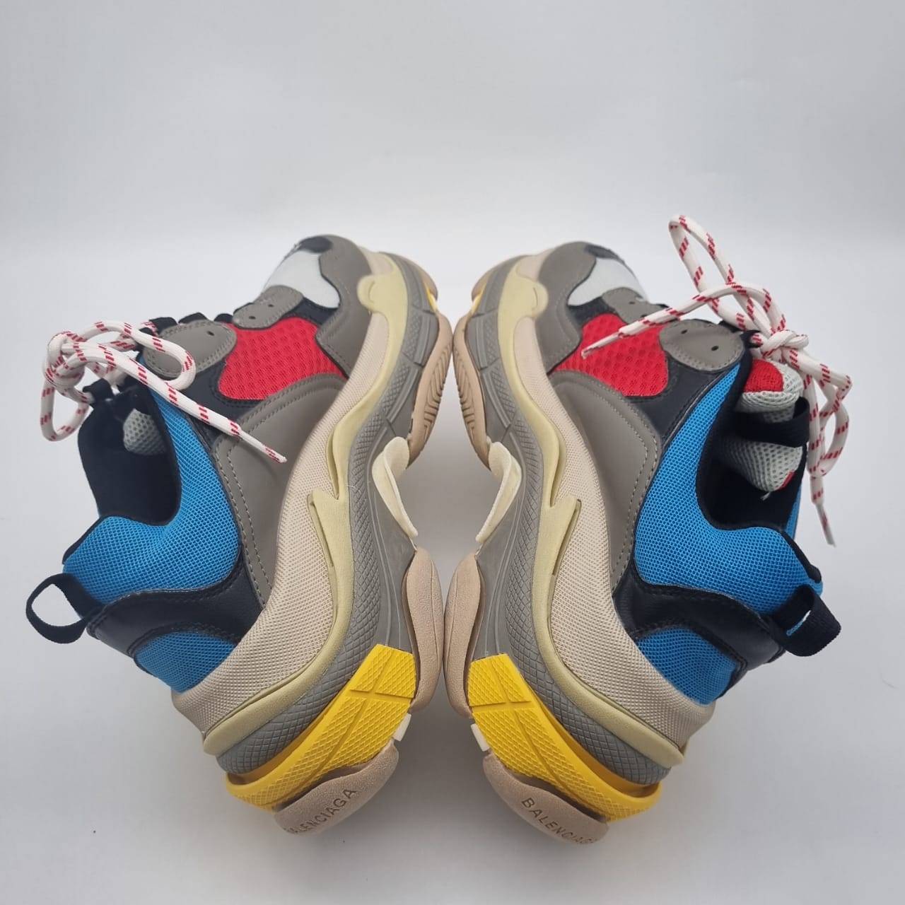 Balenciaga Triple S Snaeakers Multicolor Size 42/29