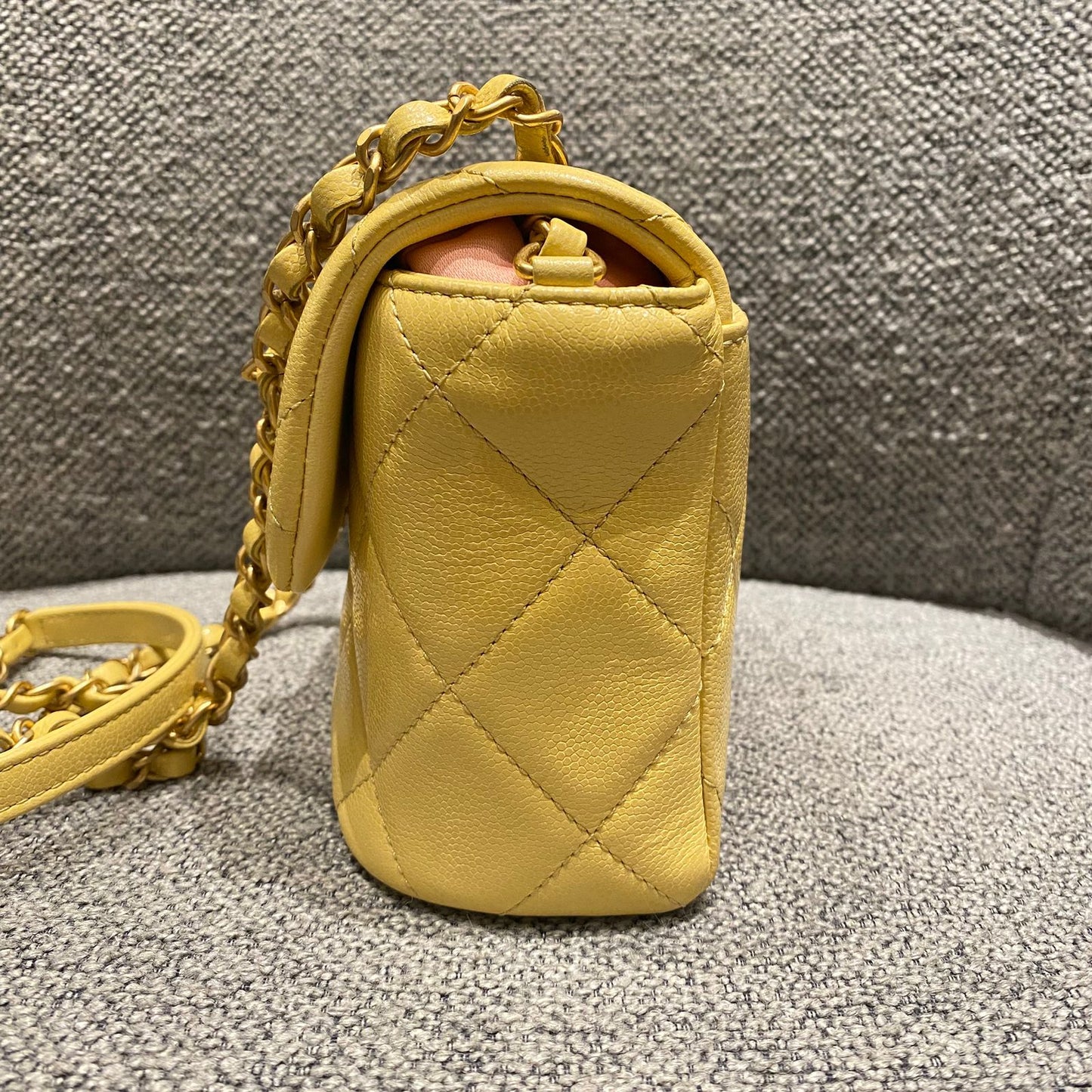 Chanel 22P Seasonal Square Mini In Light Yellow Caviar GHW CHIP Size 17x7x13