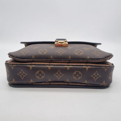 Louis Vuitton Metis Reverse Monogram 2017 Size 25x8x19