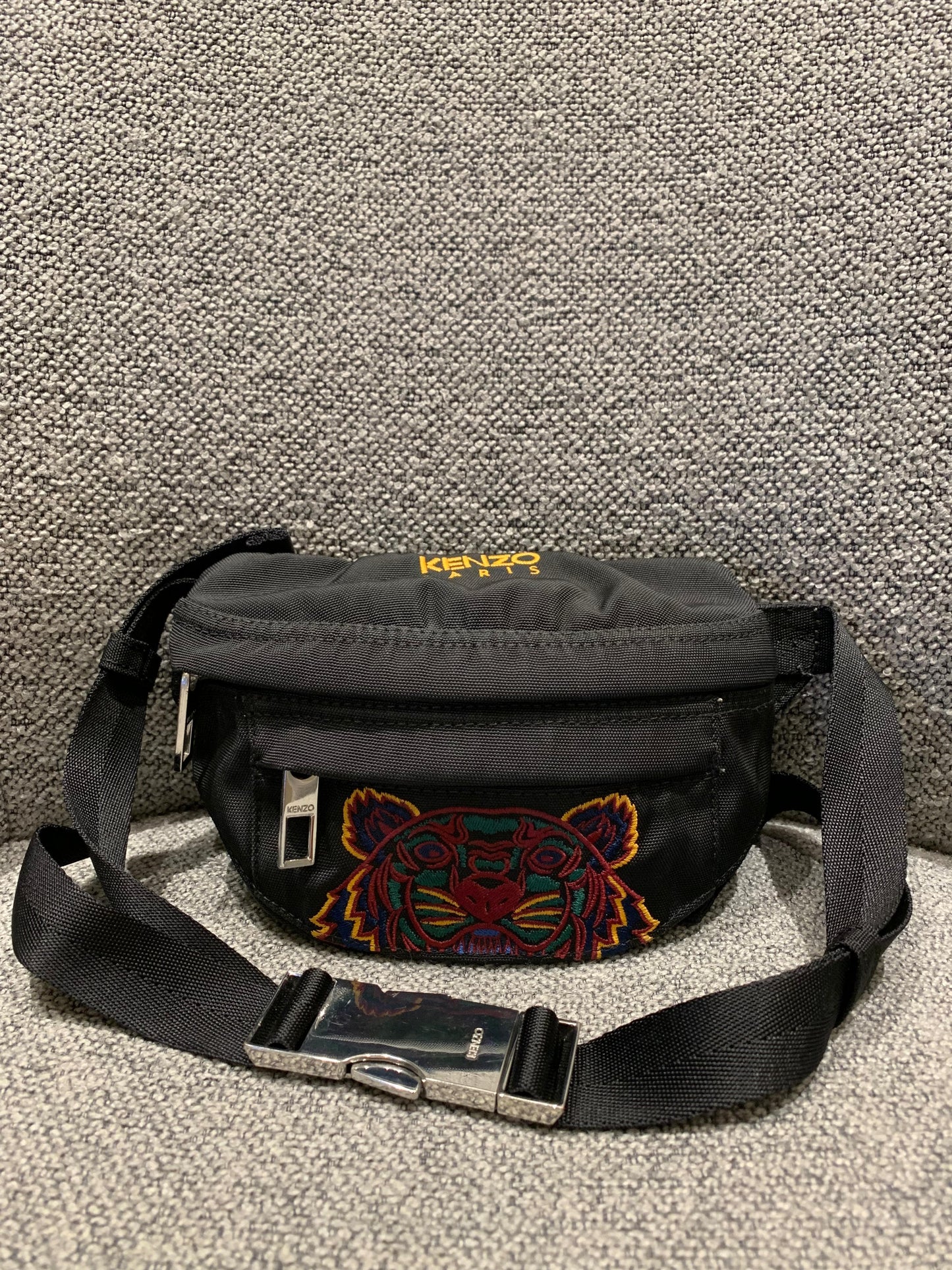 Kenzo Canvas Tiger Bumbag Black Size 29x18x11