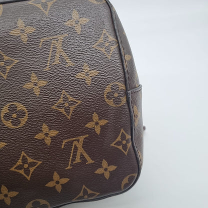 Louis Vuitton NeoNoe Monogram 2019 Size 26x17x26