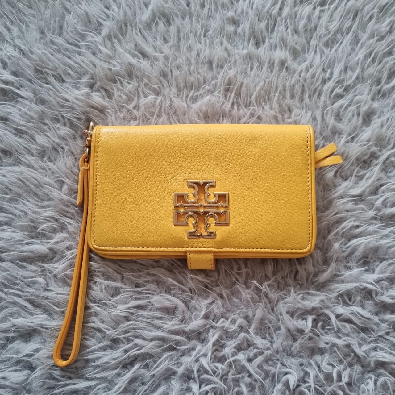 Tory Burch Britten Wallet Yellow Size 18x11