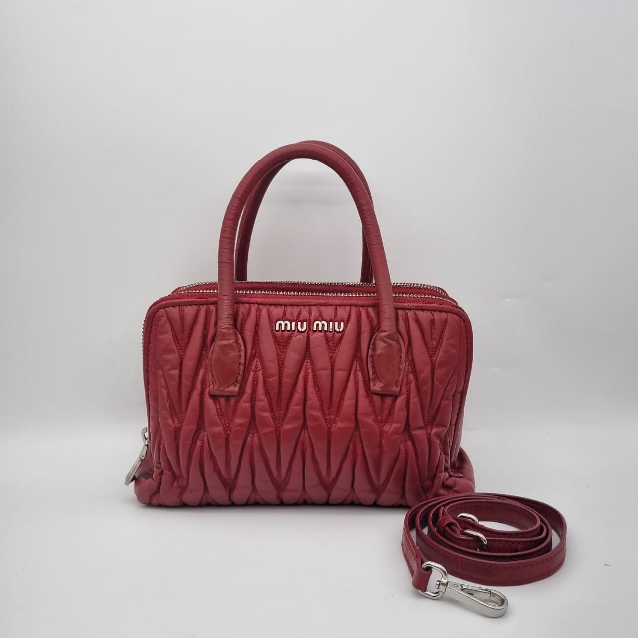 Miu Miu Logo Plaque Matelasse Red Leather Size 26x13x17