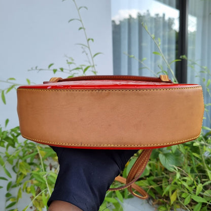 Louis Vuitton Vernish Biscayne Bay PM Shoulder Bag Red 2004 Size 31x8x18