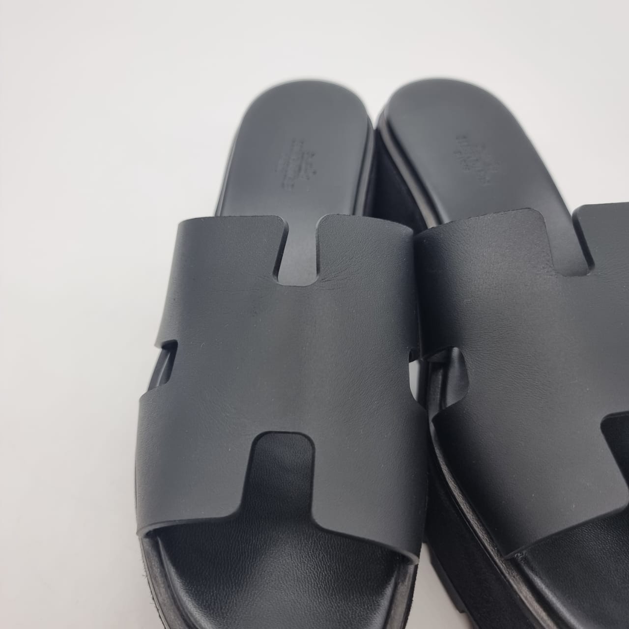 Hermes Eze Wedges Sandal Black Size 38/24.5