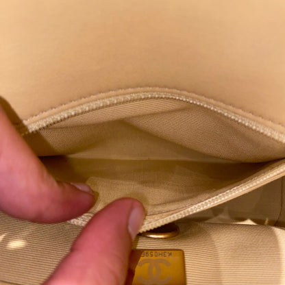 Chanel 22P Seasonal Square Mini In Light Yellow Caviar GHW CHIP Size 17x7x13