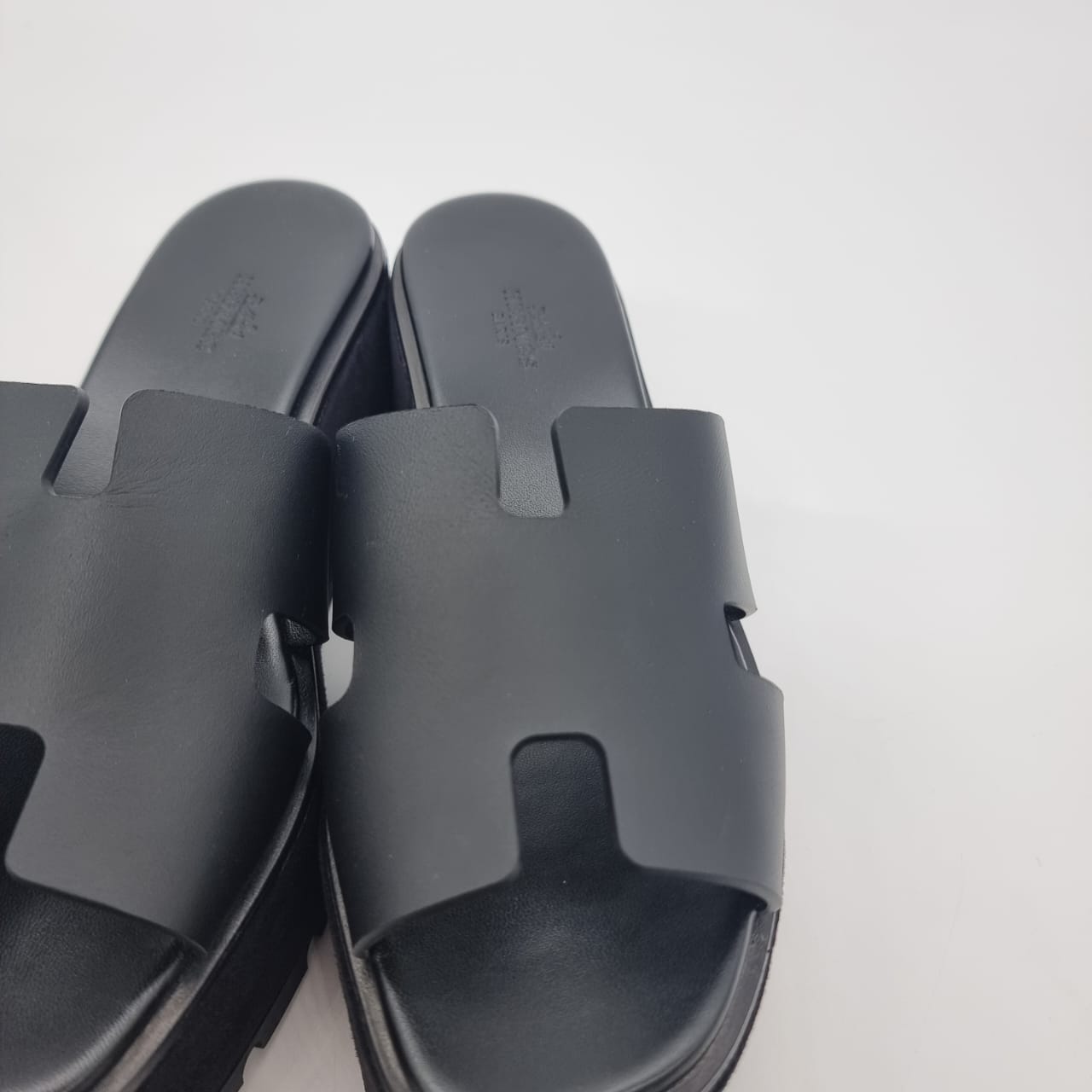 Hermes Eze Wedges Sandal Black Size 38/24.5