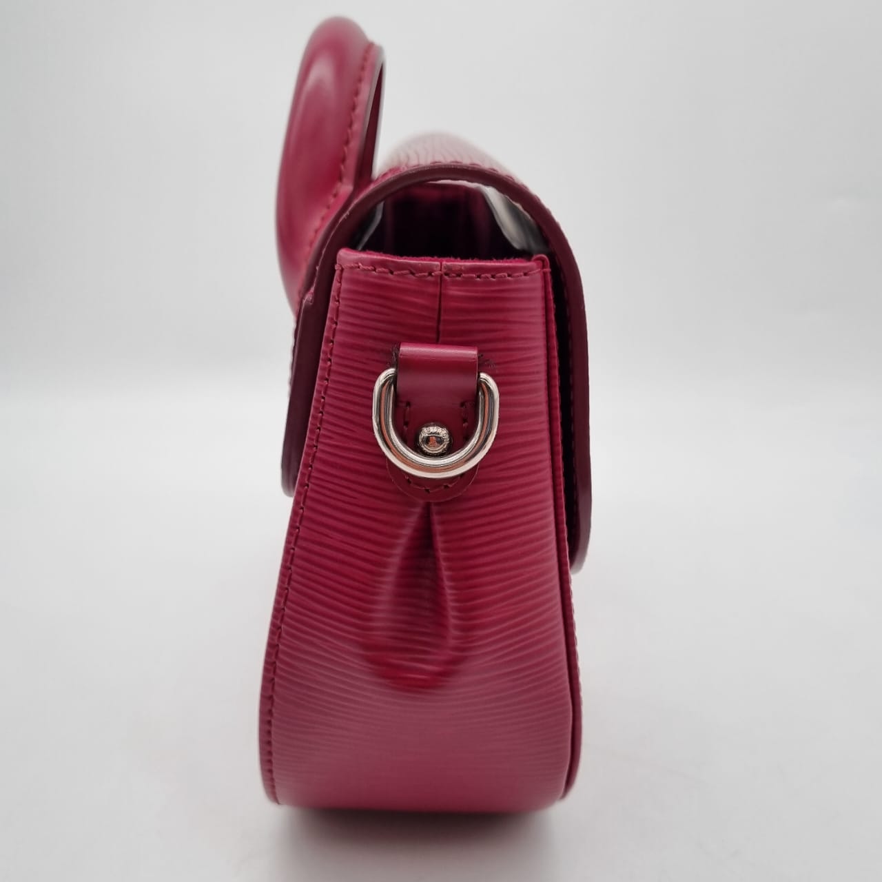 Louis Vuitton Eden Epi Leather Fuschia 2012 SHW Size 18x7x18