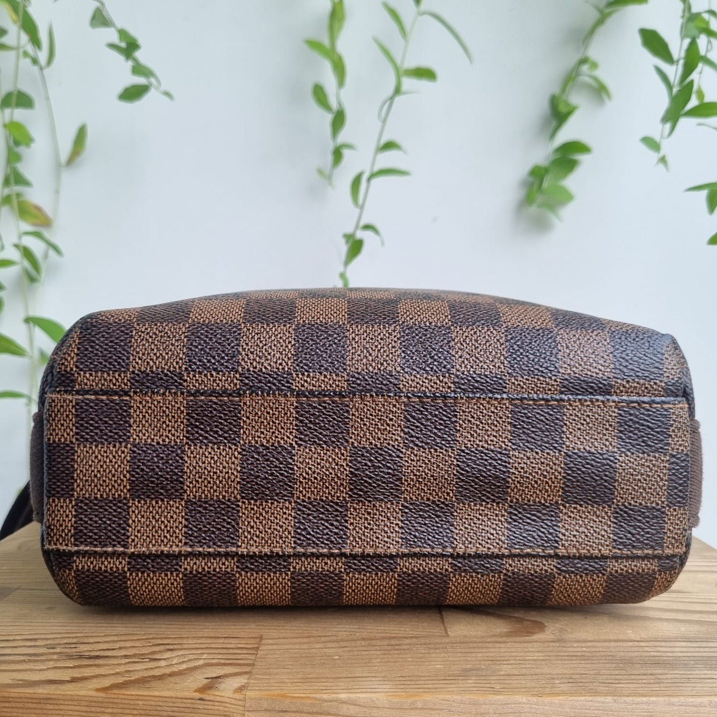 Louis Vuitton Trotteur Damier Ebene 2011 Size 20x7x25