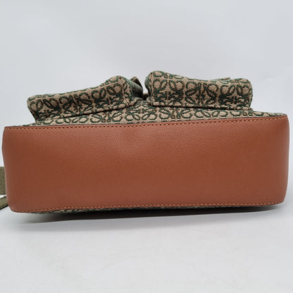 Loewe Messenger Bag Logo Canvas Etoupe 2021 Size 26x8x23