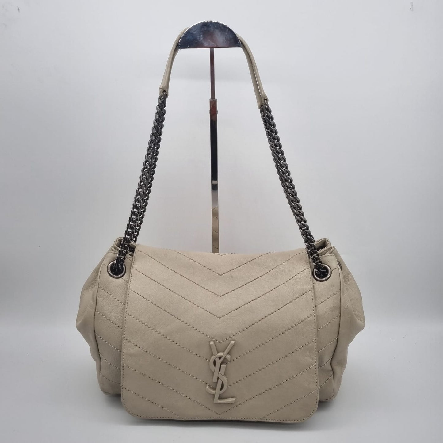 Yves Saint Laurent Nolita Medium Ivory 2020 Size 30x14x23