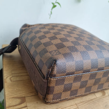 Louis Vuitton Trotteur Damier Ebene 2011 Size 20x7x25