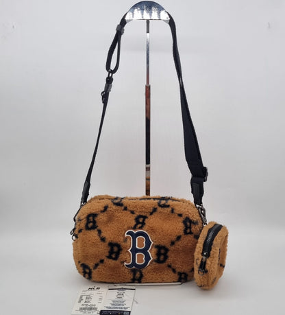 MLB Fur Crossbody Bag Brown Size 22x8x17