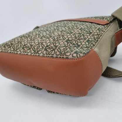 Loewe Messenger Bag Logo Canvas Etoupe 2021 Size 26x8x23