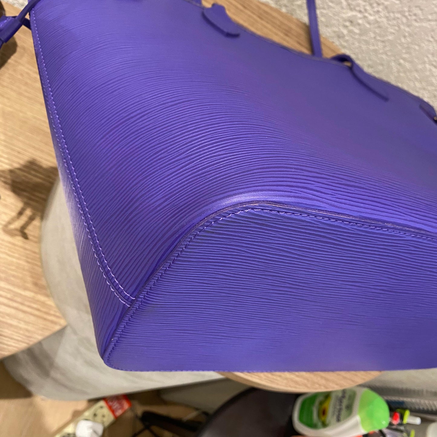 Louis Vuitton Neverfull MM Epi Leather Purple 2013 Size 32x16x30