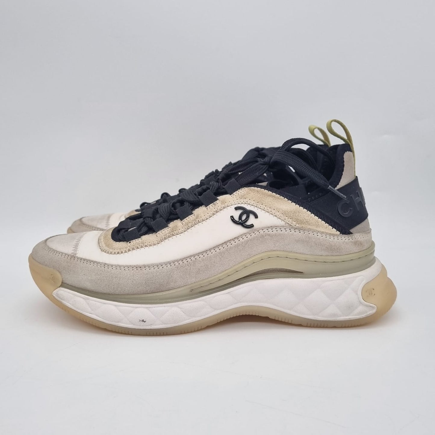 Chanel CC Logo Sneakers White Size 38/25