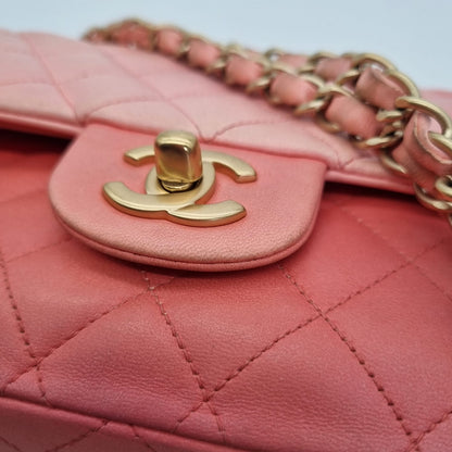 Chanel Classic Medium Pink Ombre GHW #13 Size 25x7x16