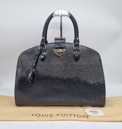 Louis Vuitton Pont Neuf Epi Leather Black 2011 Size 38x13x25