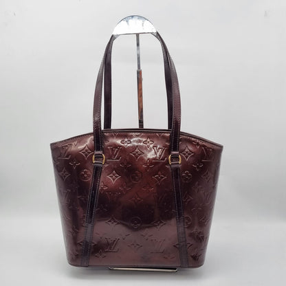 Louis Vuitton Avalon PM Monogram Vernis Red Wine 2012 Size 24x11x24