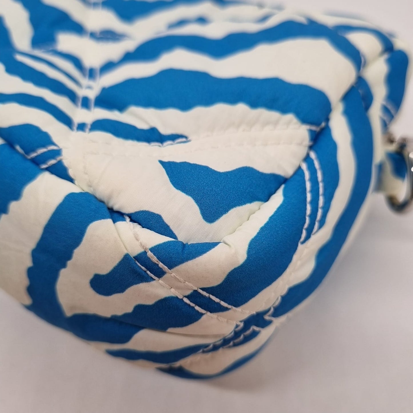 Bimba Y Lola Small Tiger Printed Crossbody Bag Blue Size 18x5x12